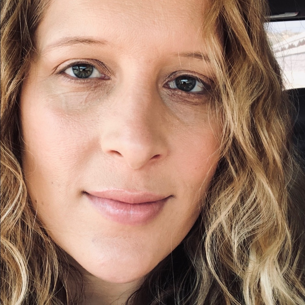 Meet your Posher, Sara